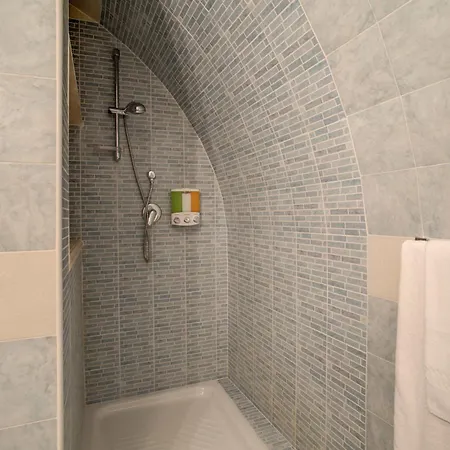 Navona Gallery Bed and breakfast 4*