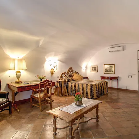 Navona Gallery Bed and breakfast