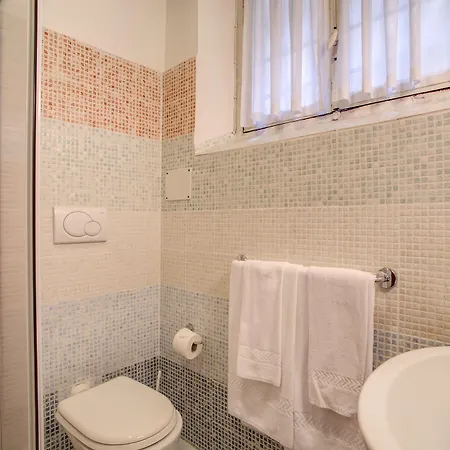 Navona Gallery Bed and breakfast