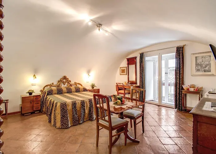 Navona Gallery Bed and breakfast 4*