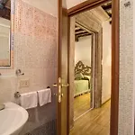 Navona Gallery Couette-café 4*