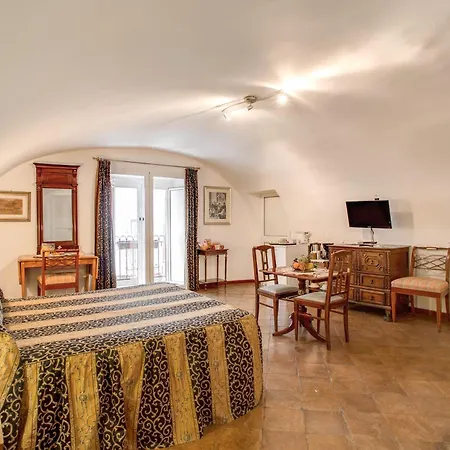 Nocleg ze śniadaniem Navona Gallery 4*