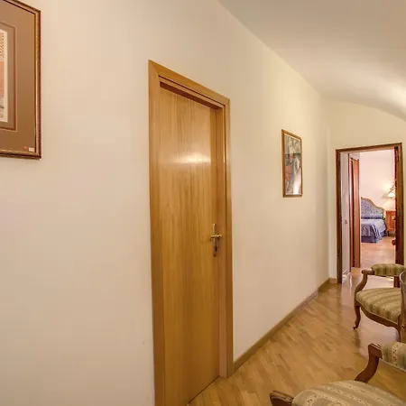 Nocleg ze śniadaniem Navona Gallery 4*