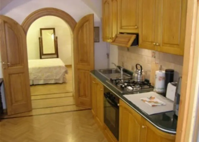 Couette-café Navona Gallery