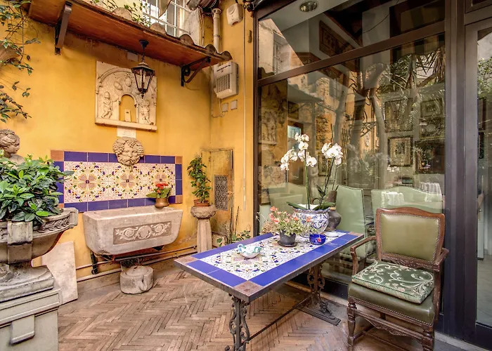 Couette-café Navona Gallery