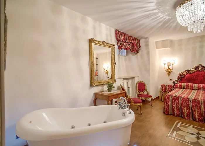 Couette-café Navona Gallery